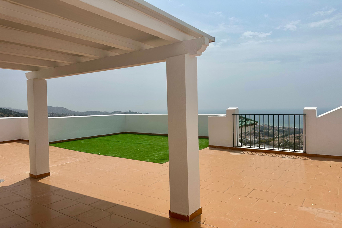 4 Bed Apartment for sale in Málaga Costa Del Sol, Málaga, Spain