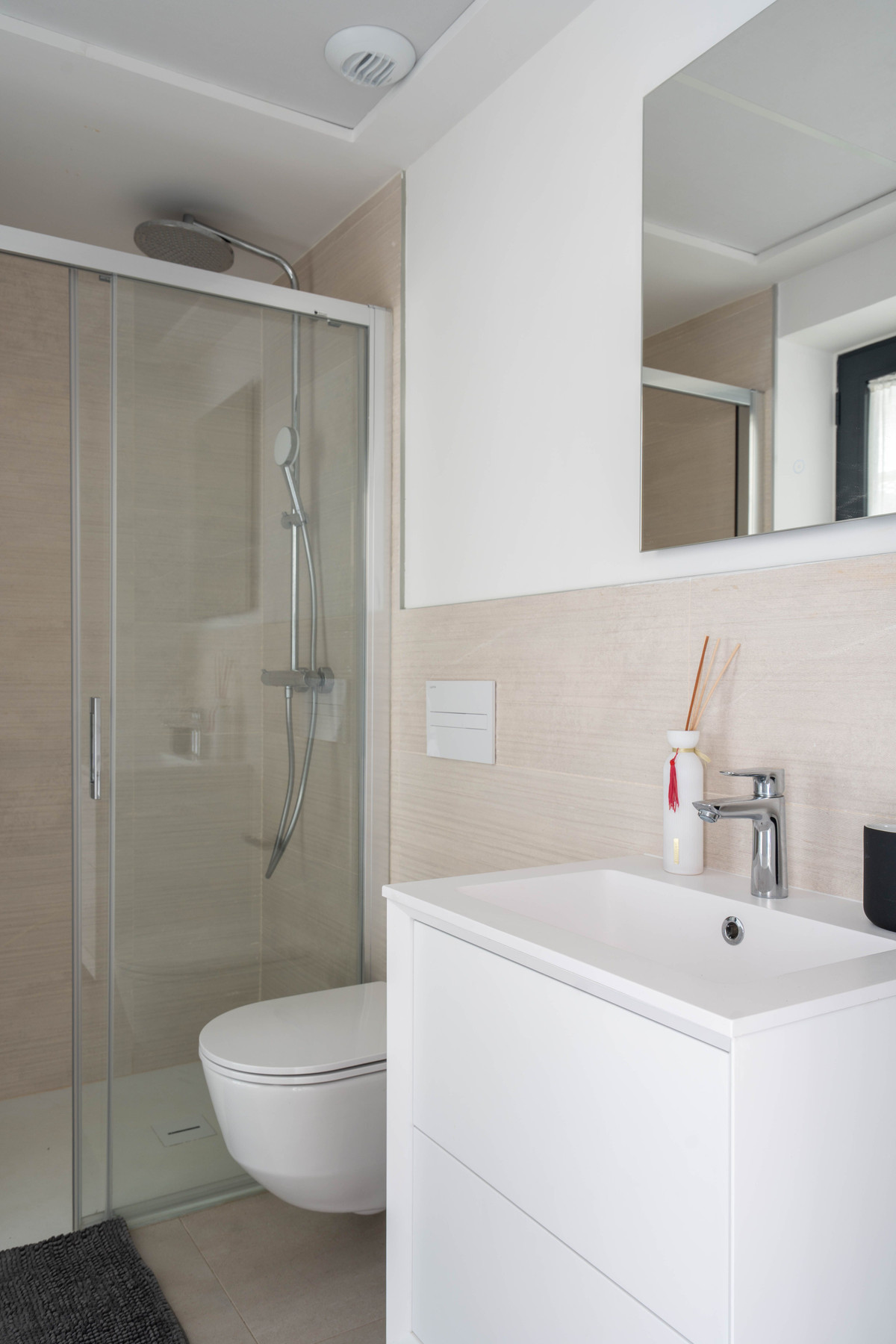 2 Bed Apartment for sale in Fuengirola Costa Del Sol, Málaga, Spain