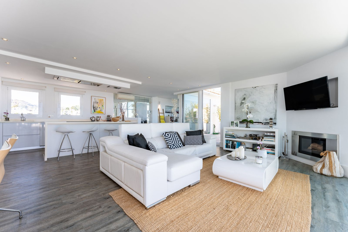 Se vende Ático de 2 dormitorios en Costa Del Sol, Málaga, España