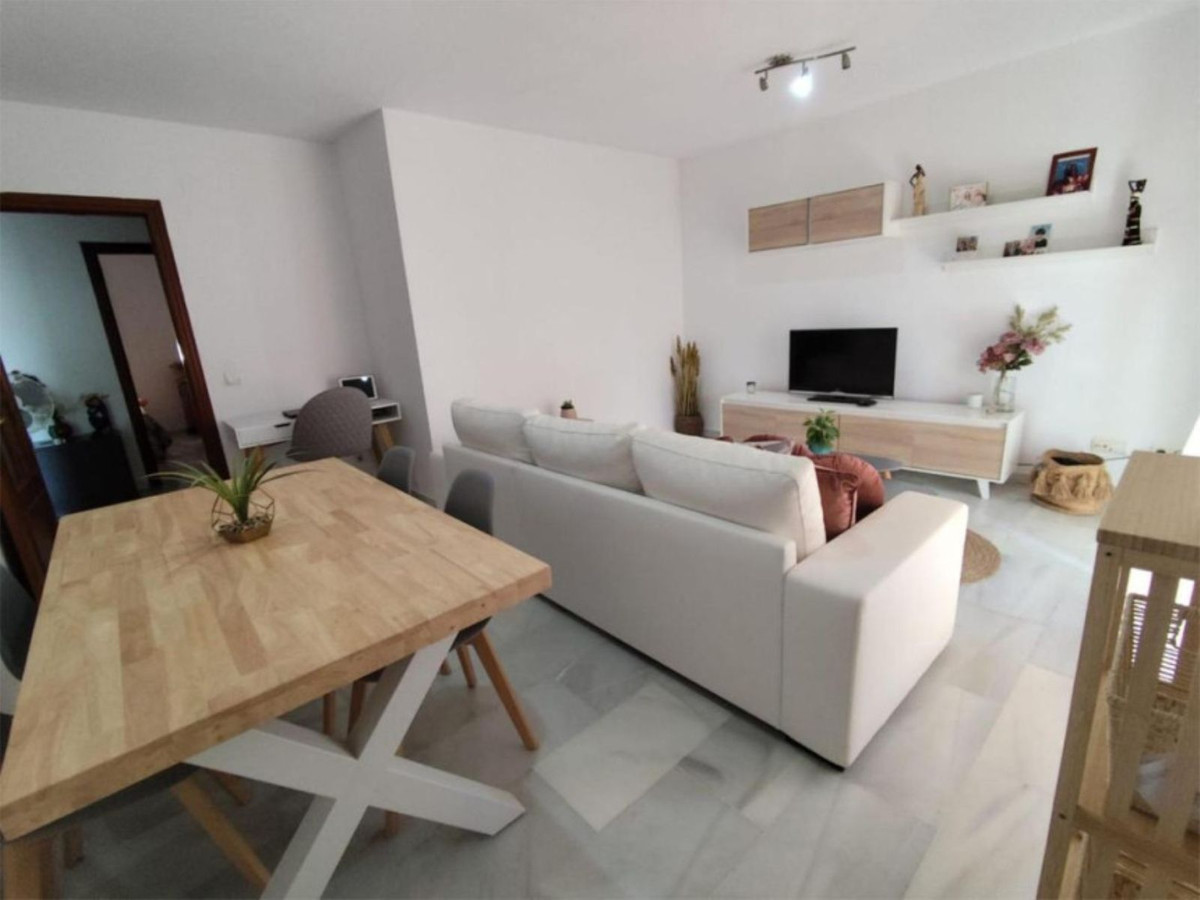 2 Bed Apartment for sale in Estepona Costa Del Sol, Málaga, Spain