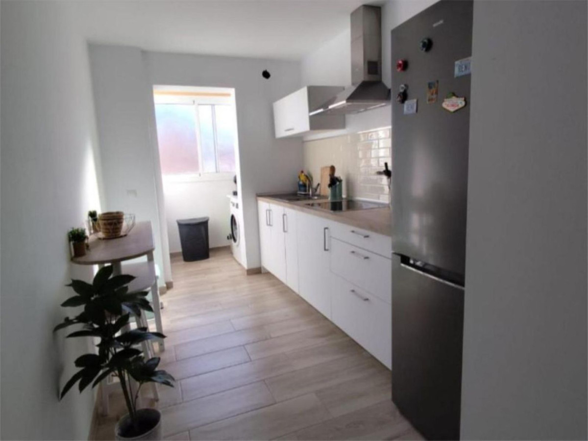 2 Bed Apartment for sale in Estepona Costa Del Sol, Málaga, Spain