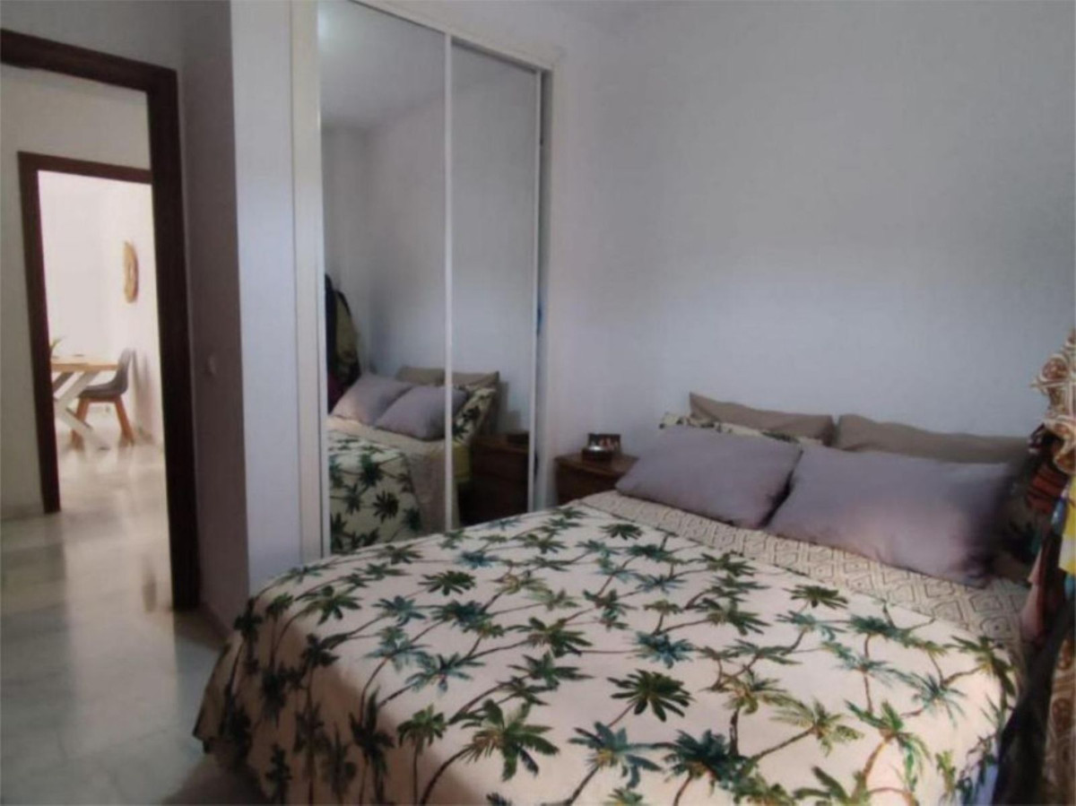 2 Bed Apartment for sale in Estepona Costa Del Sol, Málaga, Spain