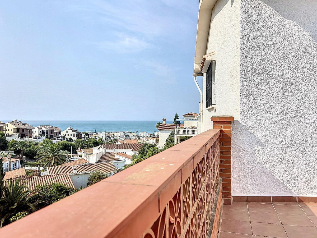 Se vende Villa - Chalet de 5 dormitorios en Costa Del Sol East, Málaga, España