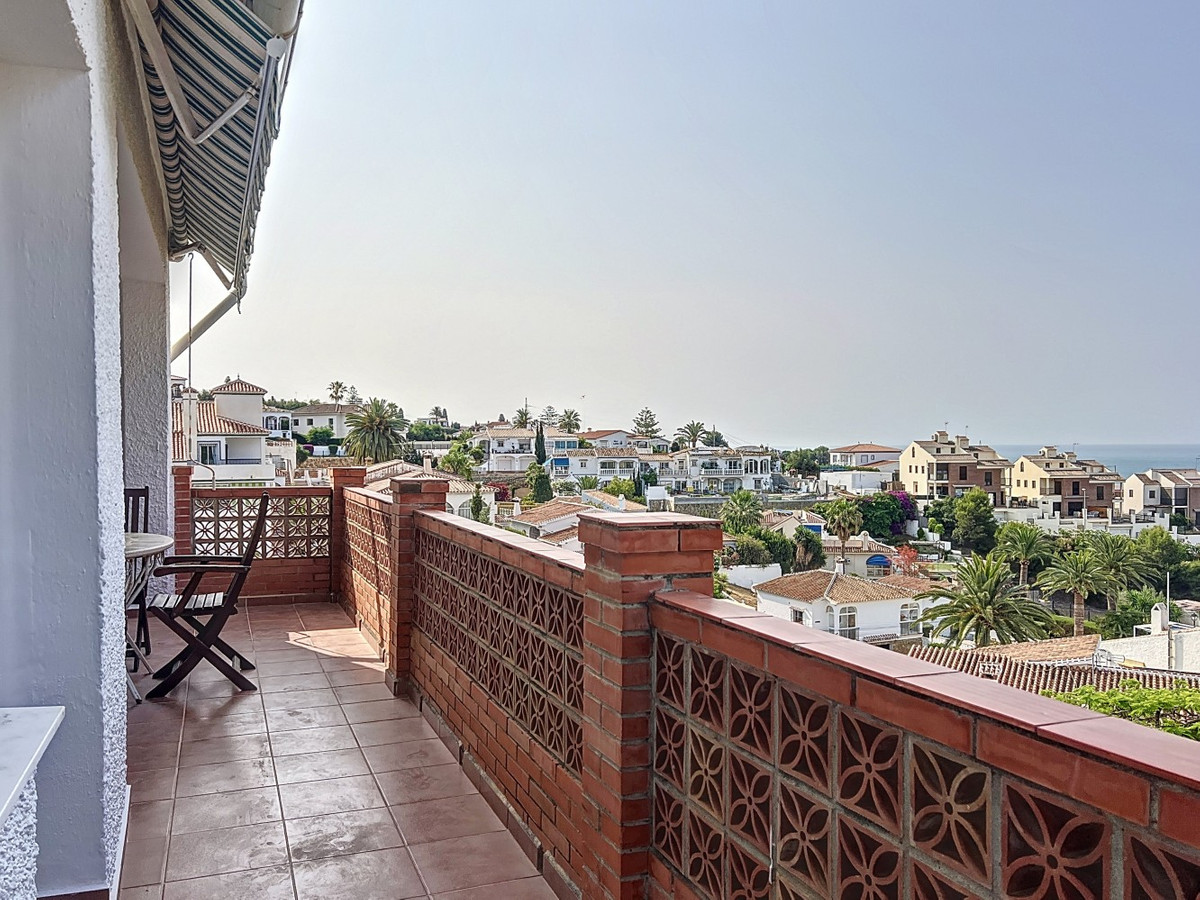 Se vende Villa - Chalet de 5 dormitorios en Costa Del Sol East, Málaga, España