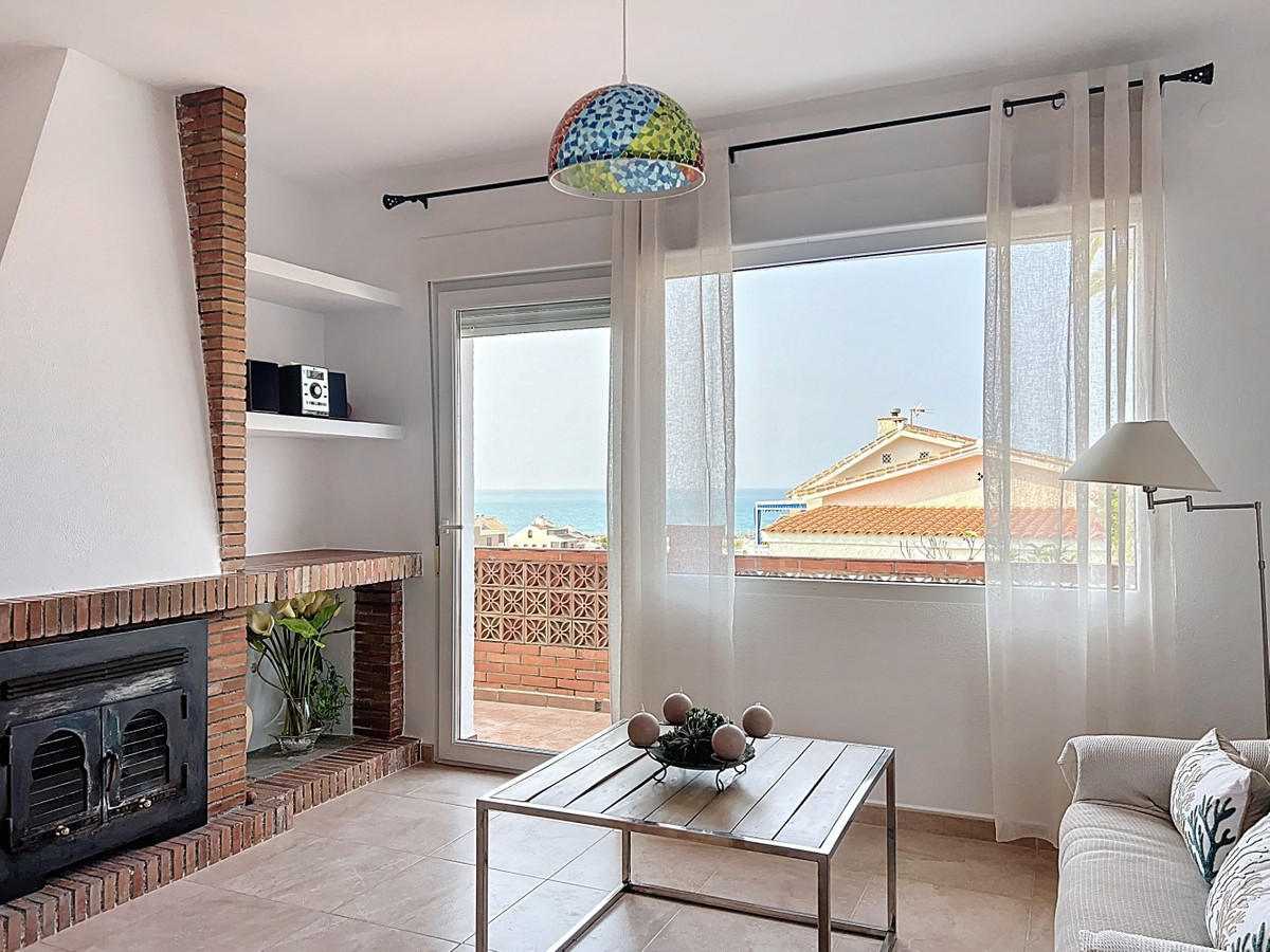Se vende Villa - Chalet de 5 dormitorios en Costa Del Sol East, Málaga, España