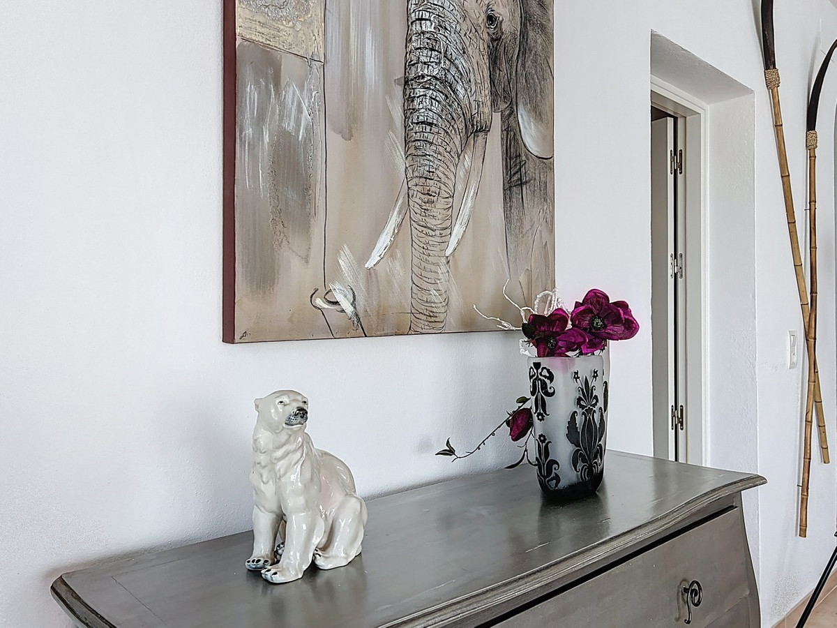 Se vende Villa - Chalet de 5 dormitorios en Costa Del Sol East, Málaga, España