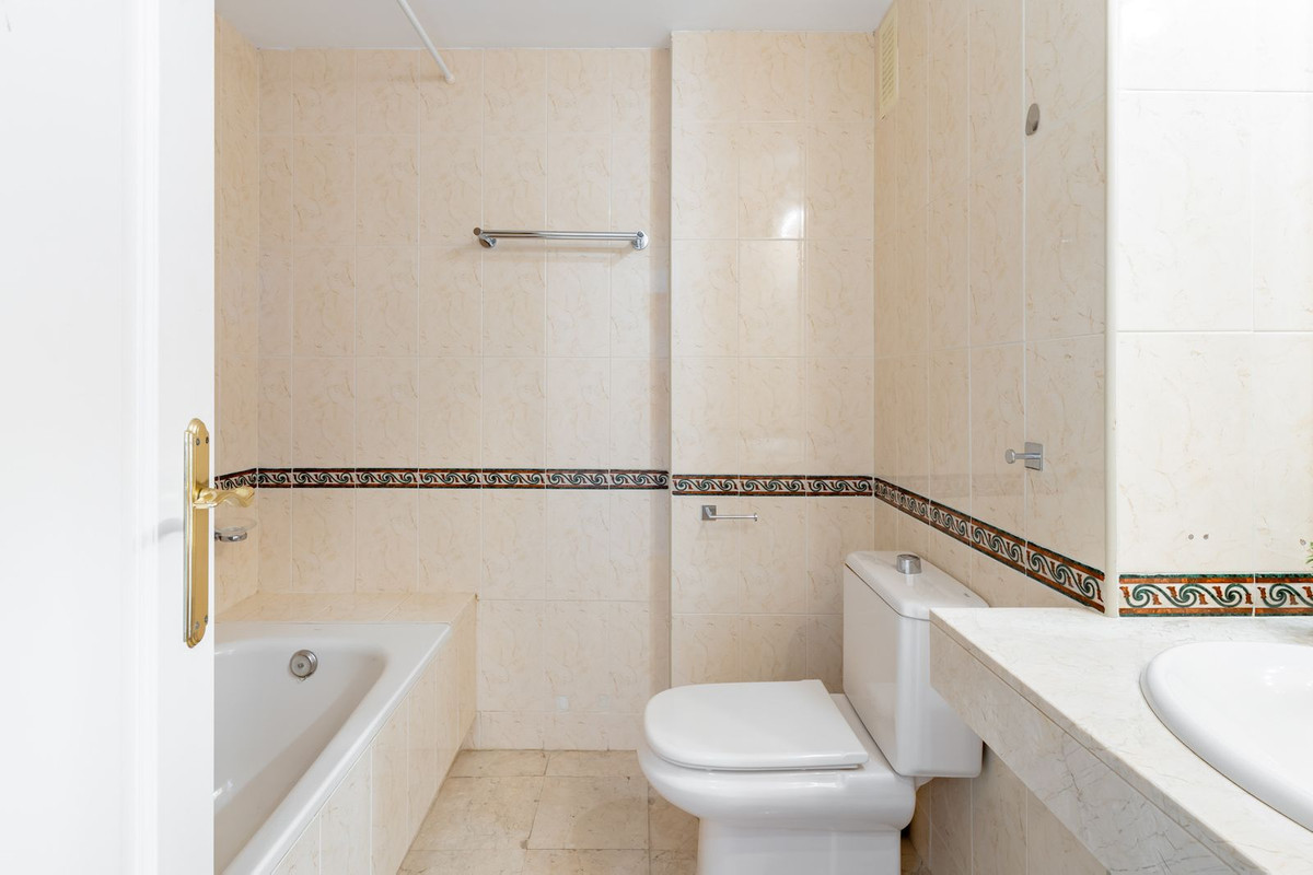 Se vende Ático Dúplex de 2 dormitorios en Costa Del Sol, Málaga, España