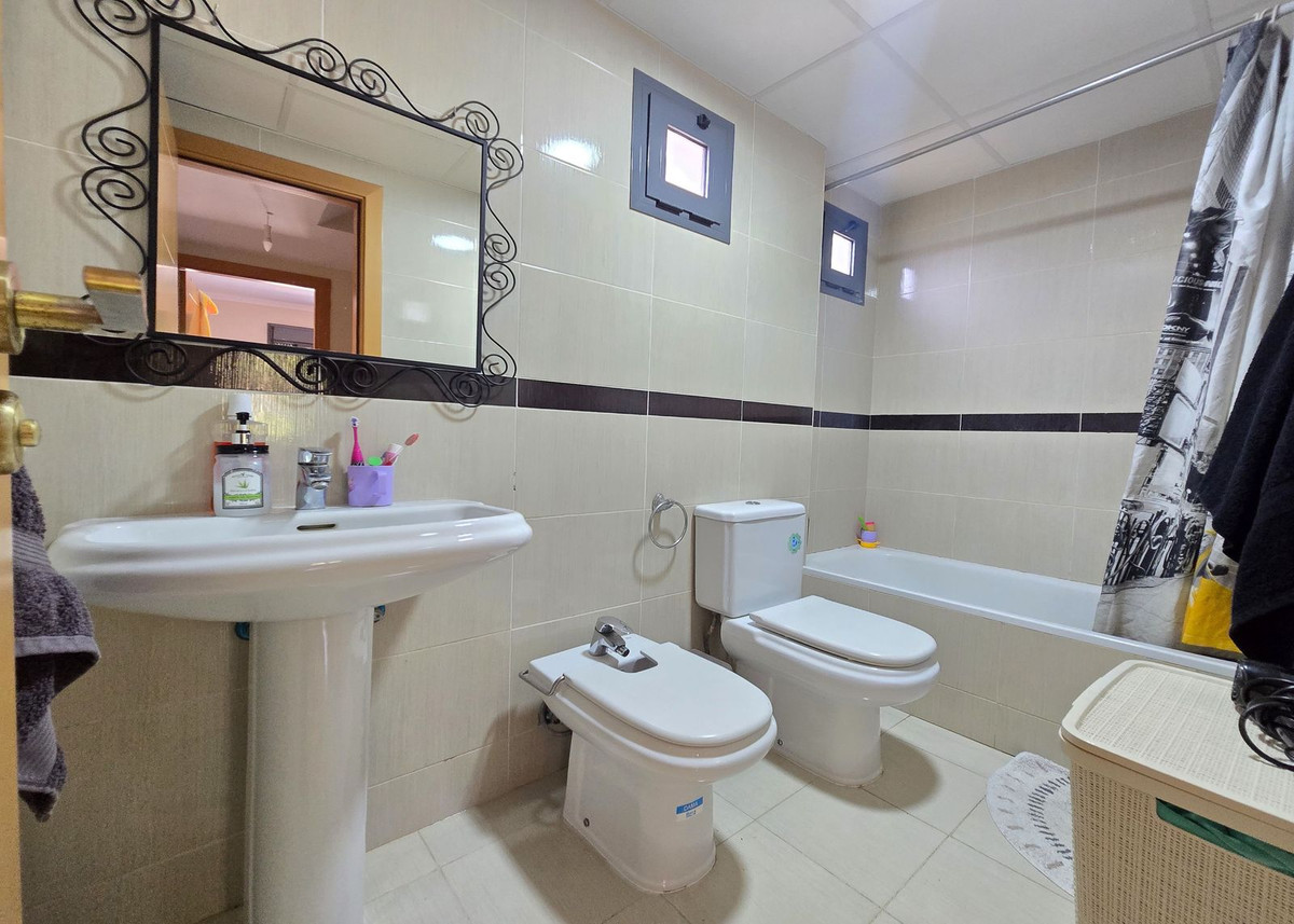 Se vende Adosada de 4 dormitorios en Costa Del Sol, Málaga, España