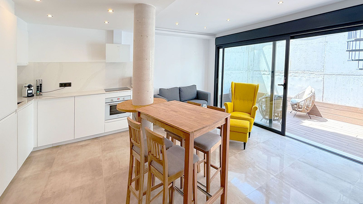3 Bed Townhouse for sale in Fuengirola Costa Del Sol, Málaga, Spain