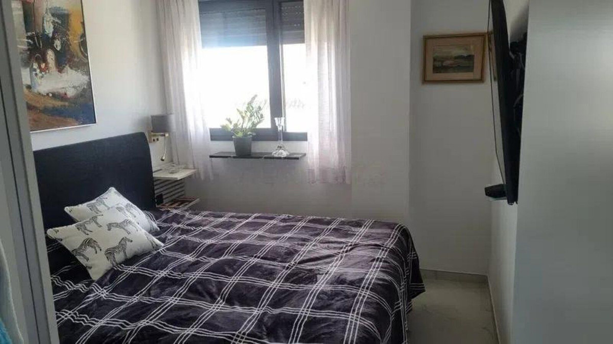 2 Bed Apartment for sale in Estepona Costa Del Sol, Málaga, Spain
