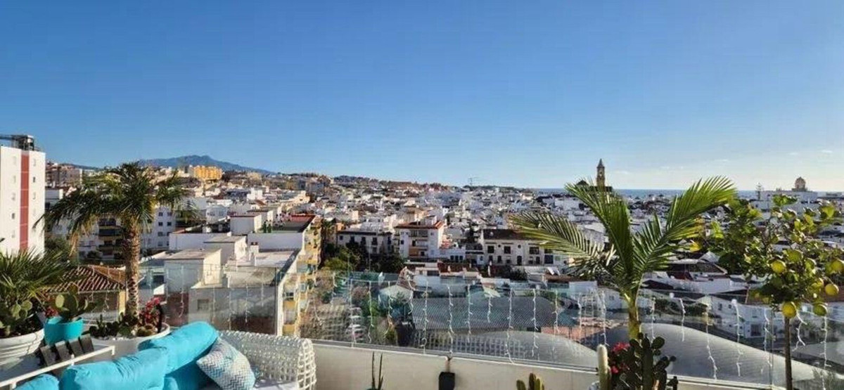 2 Bed Apartment for sale in Estepona Costa Del Sol, Málaga, Spain