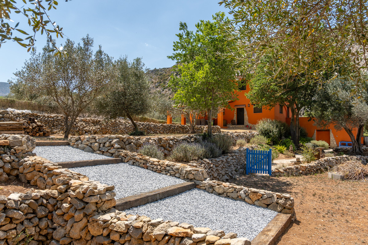 3 Bed Townhouse for sale in Castell De Castells Costa Blanca, Alicante, Spain