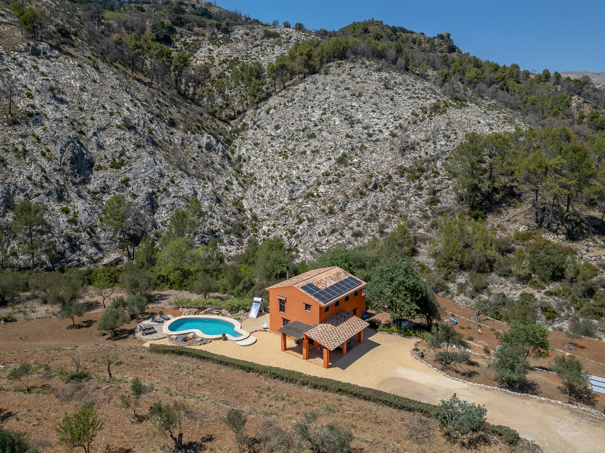 3 Bed Townhouse for sale in Castell De Castells Costa Blanca, Alicante, Spain