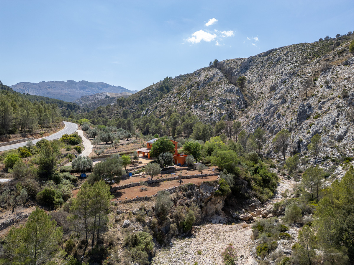 3 Bed Townhouse for sale in Castell De Castells Costa Blanca, Alicante, Spain