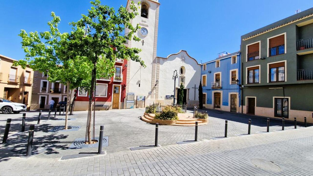 8 Bed Townhouse for sale in Parcent Costa Blanca, Alicante, Spain