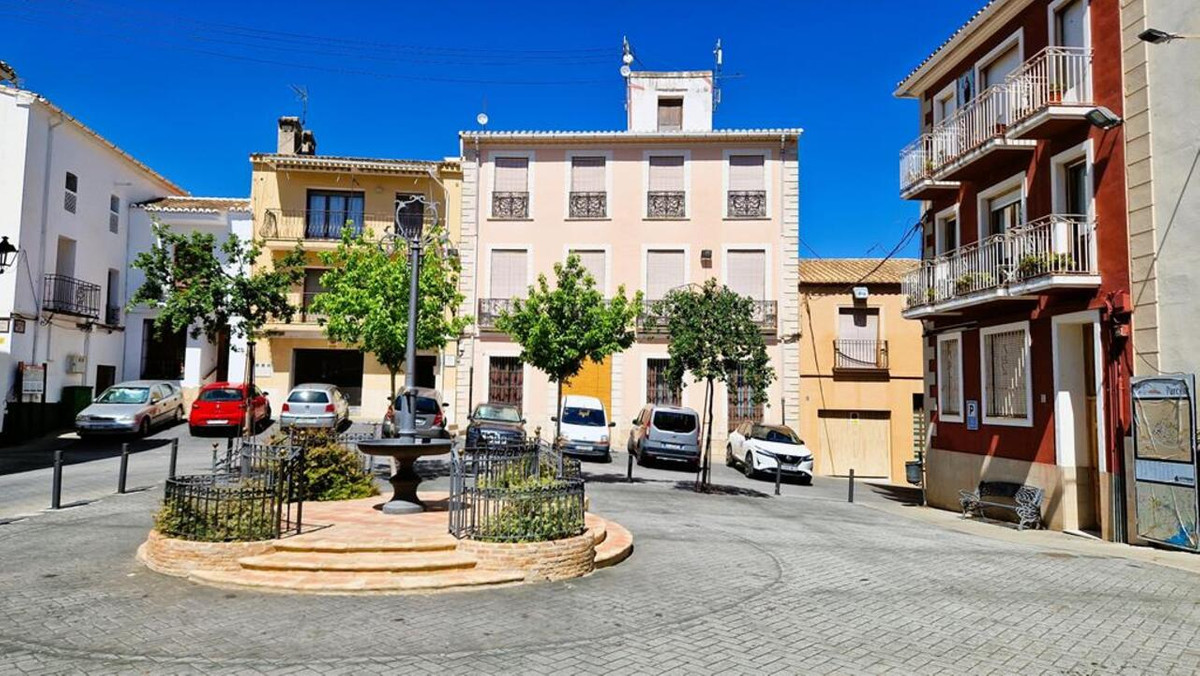 8 Bed Townhouse for sale in Parcent Costa Blanca, Alicante, Spain