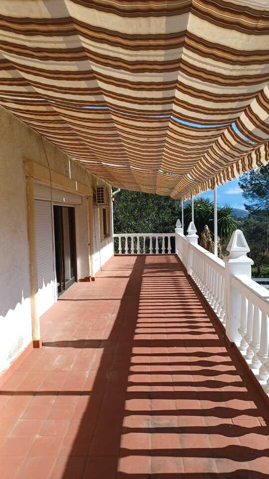 Se vende Villa - Chalet de 3 dormitorios en Costa Blanca, Alicante, España