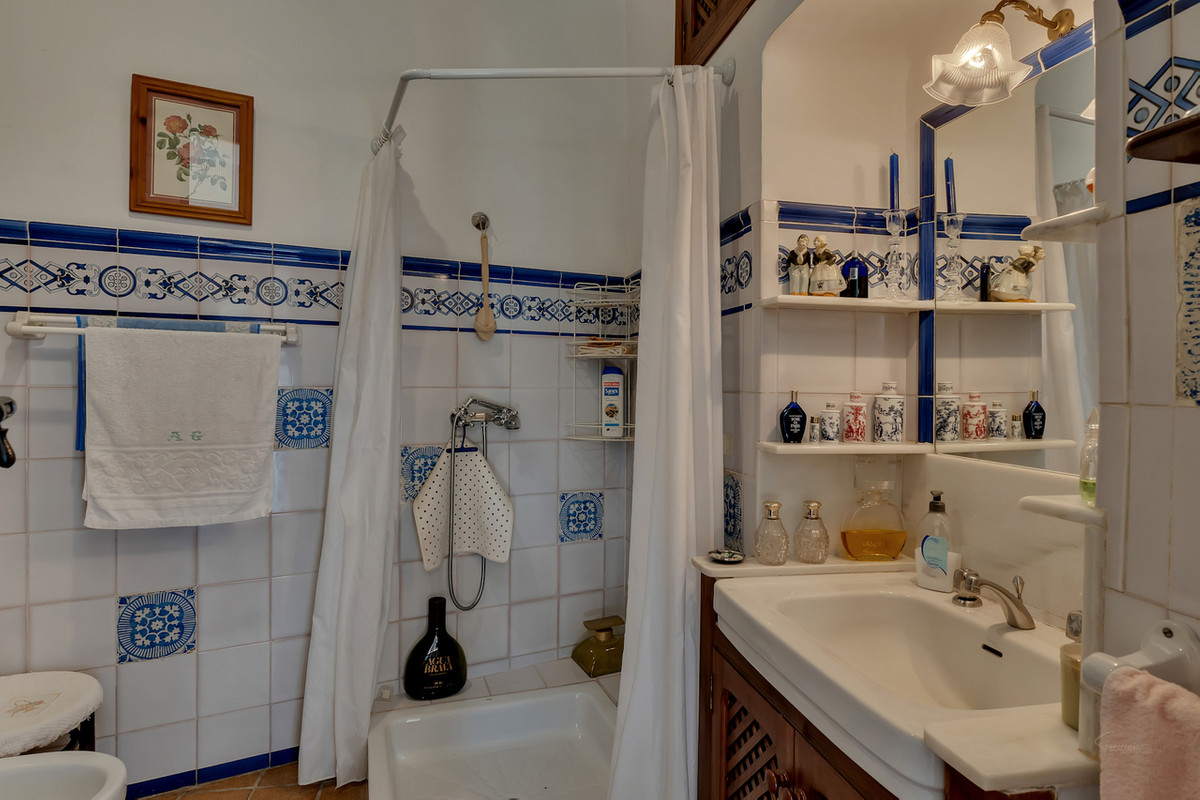Se vende Adosada de 5 dormitorios en Costa Blanca, Alicante, España