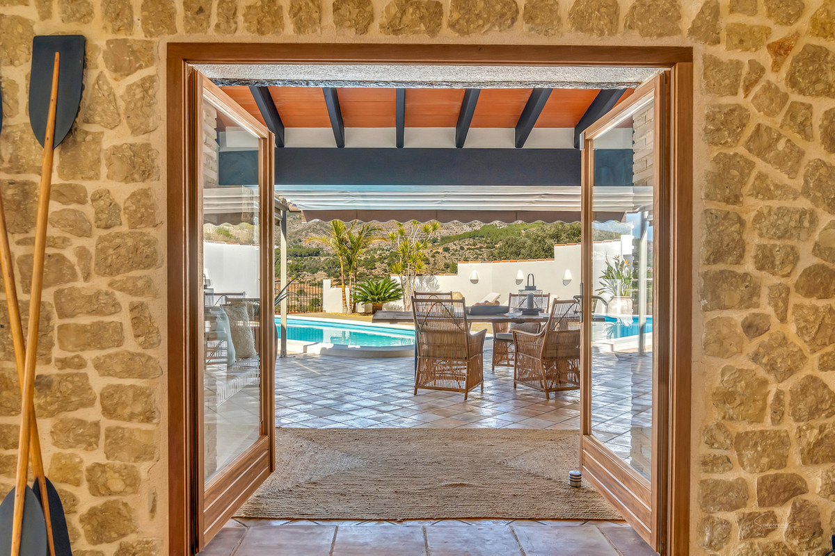 5 Bed Townhouse for sale in Lliber Costa Blanca, Alicante, Spain