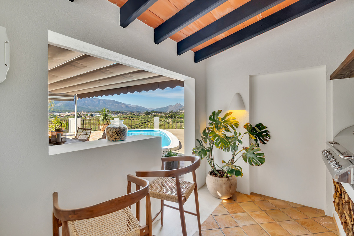 5 Bed Townhouse for sale in Lliber Costa Blanca, Alicante, Spain