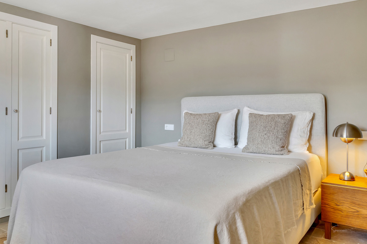 5 Bed Townhouse for sale in Lliber Costa Blanca, Alicante, Spain