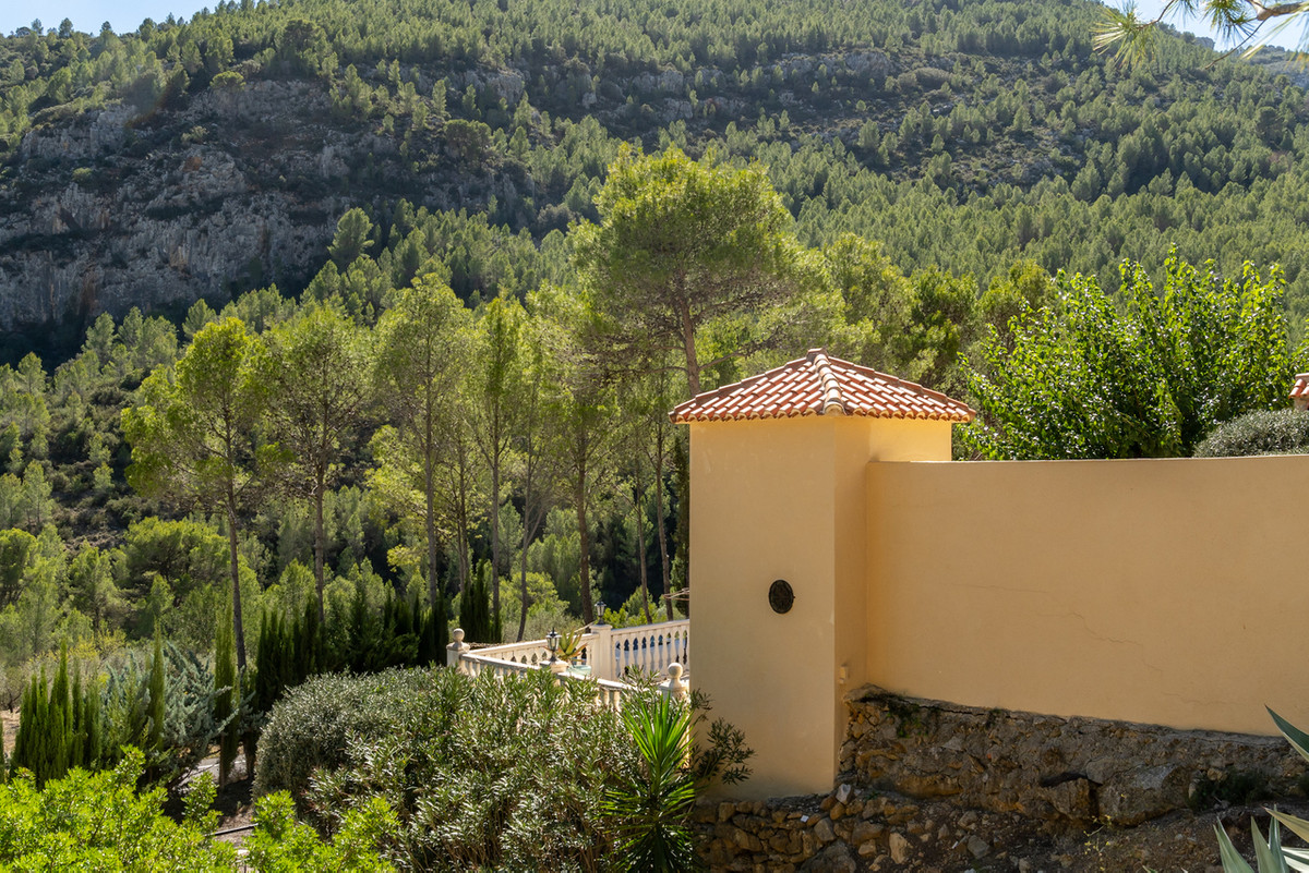 Se vende Villa - Chalet de 5 dormitorios en Costa Blanca, Alicante, España
