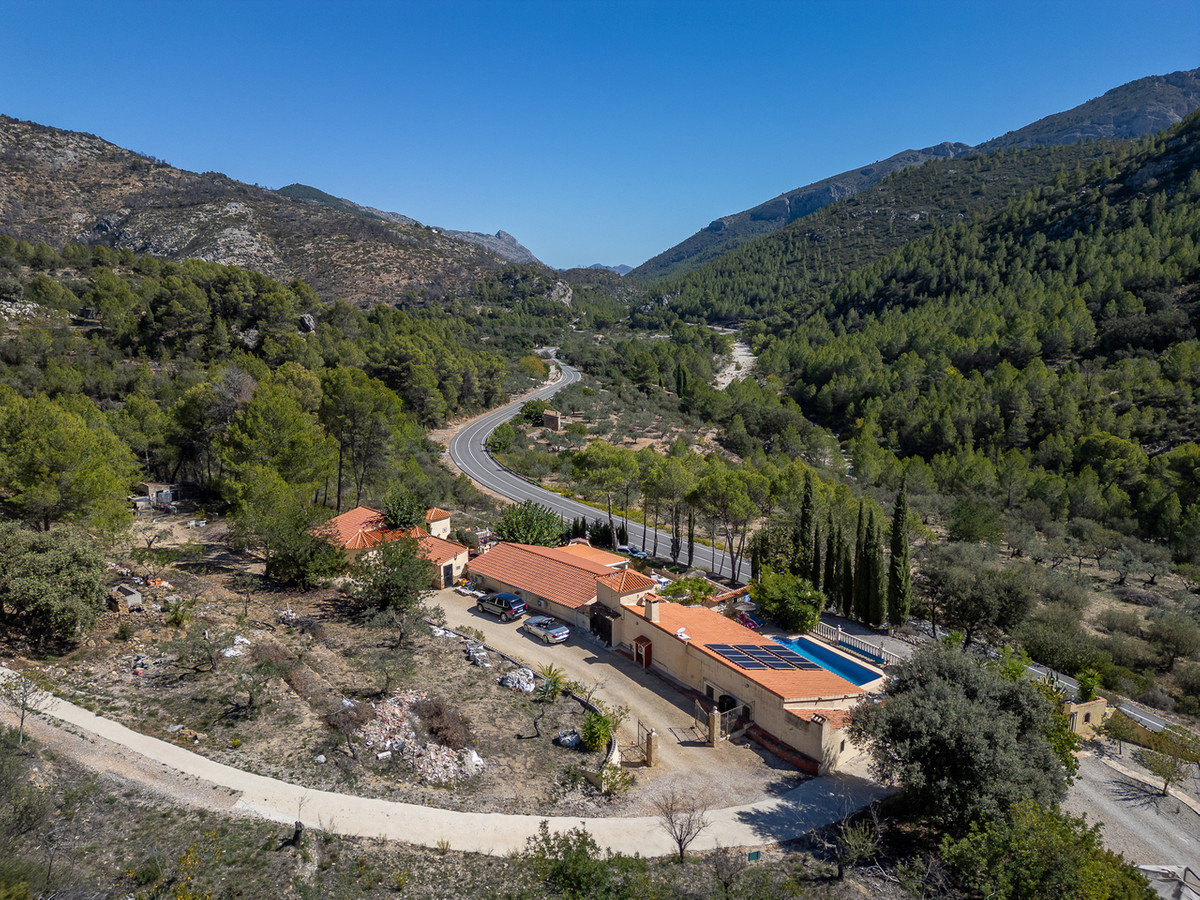 Se vende Villa - Chalet de 5 dormitorios en Costa Blanca, Alicante, España