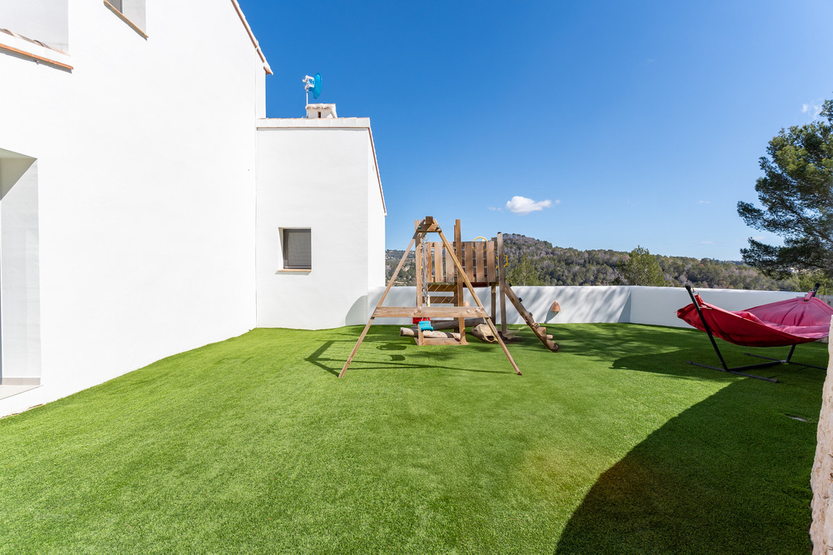 4 Bed Townhouse for sale in Benissa Costa Blanca, Alicante, Spain