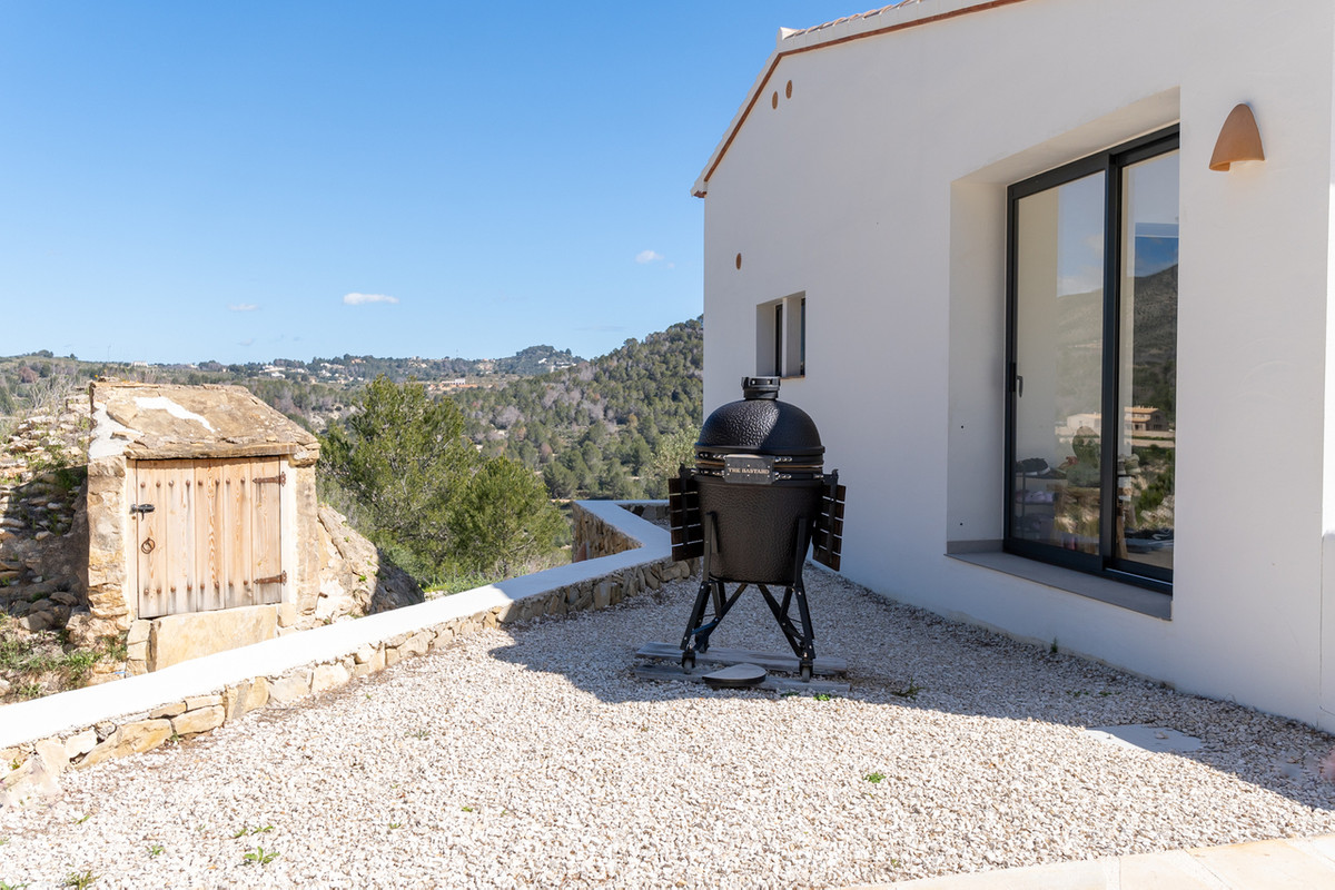 4 Bed Townhouse for sale in Benissa Costa Blanca, Alicante, Spain