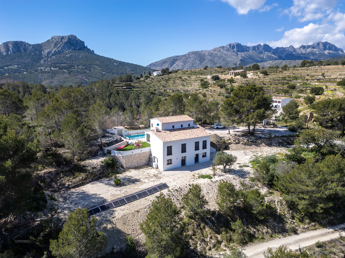 4 Bed Townhouse for sale in Benissa Costa Blanca, Alicante, Spain