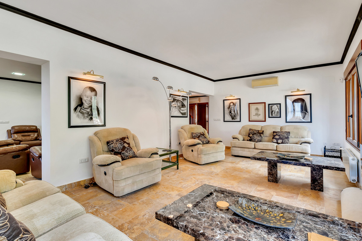 4 Bed Townhouse for sale in Beniarbeig Costa Blanca, Alicante, Spain