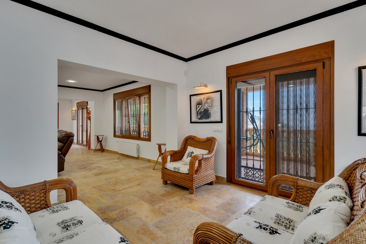 4 Bed Townhouse for sale in Beniarbeig Costa Blanca, Alicante, Spain