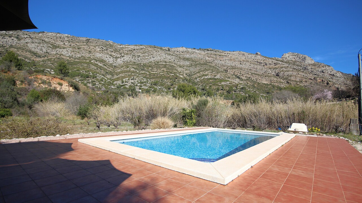 3 Bed Townhouse for sale in Benigembla Costa Blanca, Alicante, Spain