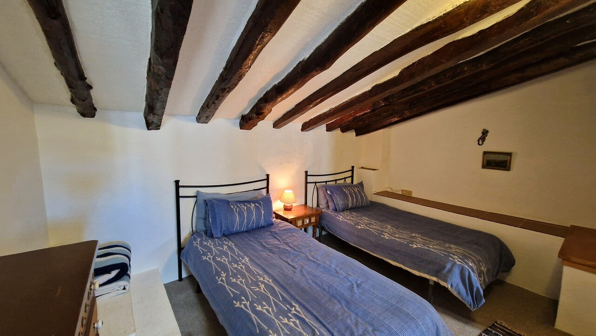 5 Bed Townhouse for sale in Castell De Castells Costa Blanca, Alicante, Spain