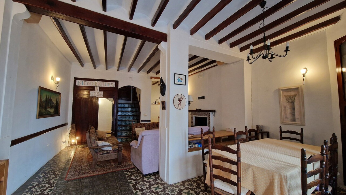 5 Bed Townhouse for sale in Castell De Castells Costa Blanca, Alicante, Spain
