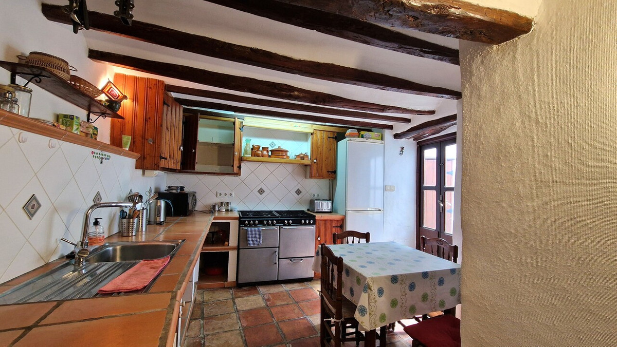 5 Bed Townhouse for sale in Castell De Castells Costa Blanca, Alicante, Spain