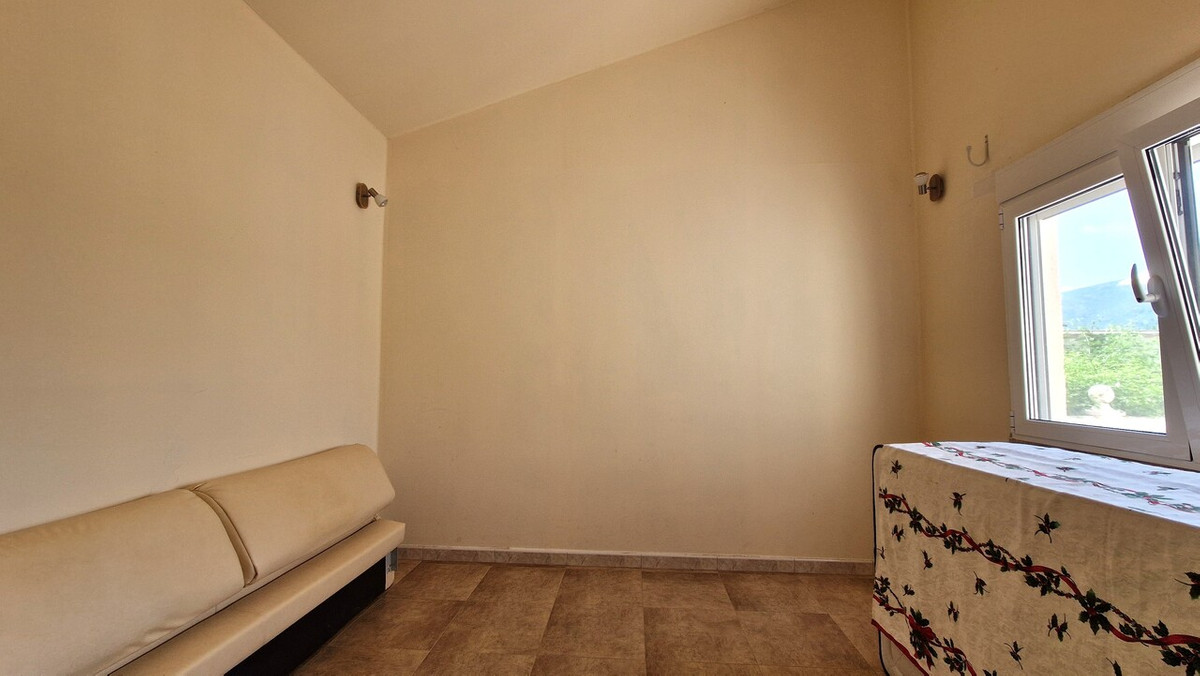 4 Bed Townhouse for sale in Adsubia Costa Blanca, Alicante, Spain