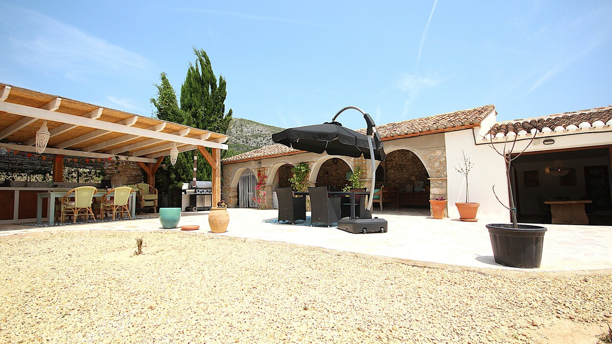 Se vende Finca - Cortijo de 3 dormitorios en Costa Blanca, Alicante, España