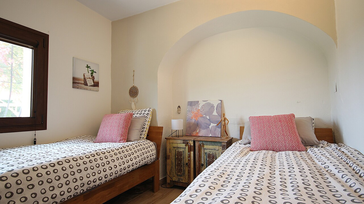 Se vende Finca - Cortijo de 3 dormitorios en Costa Blanca, Alicante, España