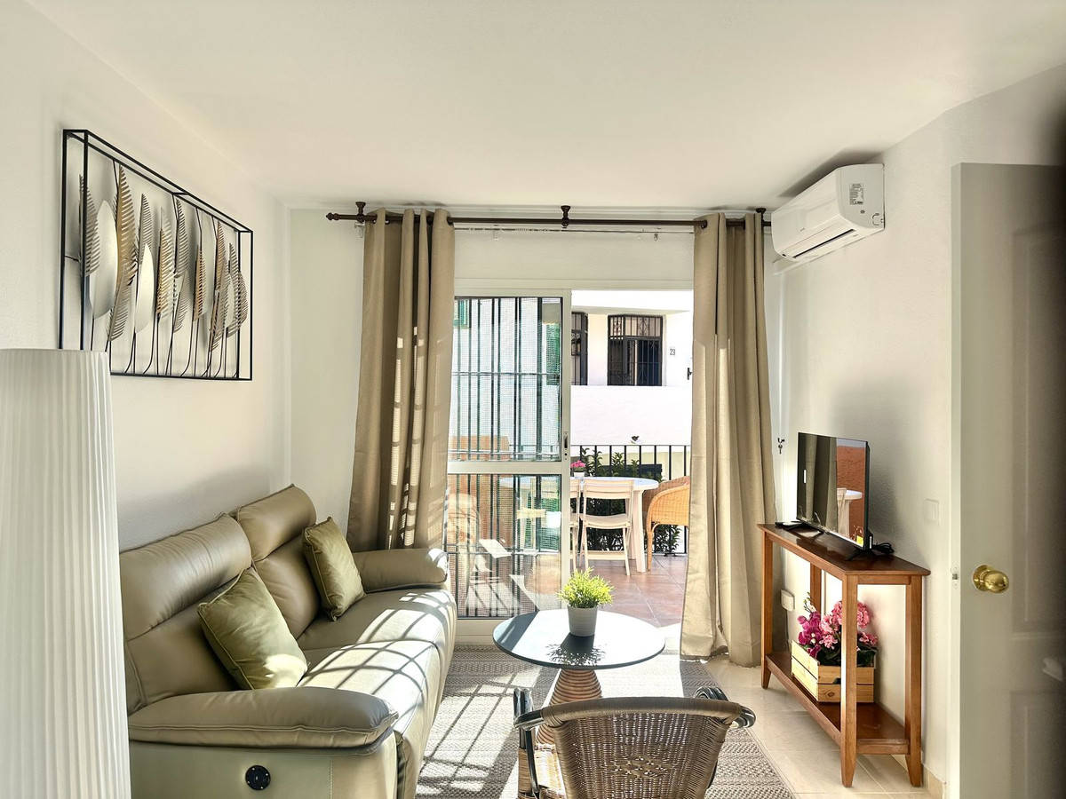 Se vende Apartamento Planta Baja de 2 dormitorios en Costa Del Sol, Málaga, España