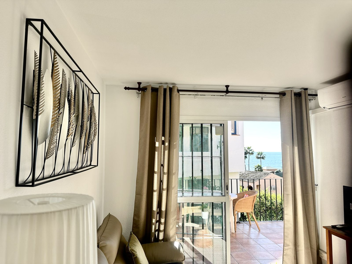 Se vende Apartamento Planta Baja de 2 dormitorios en Costa Del Sol, Málaga, España
