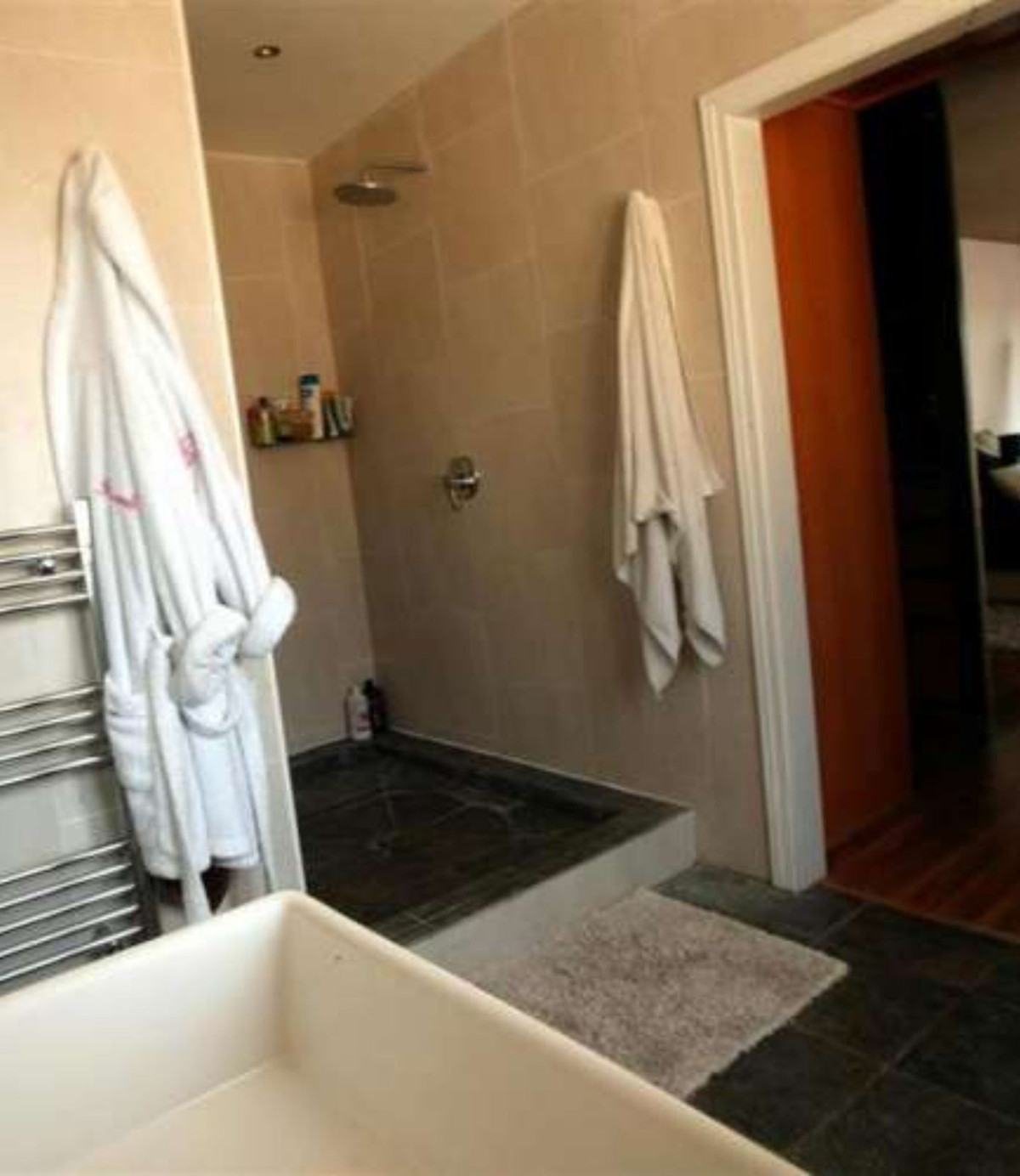 4 Bed Townhouse for sale in Nueva Andalucía Costa Del Sol, Málaga, Spain