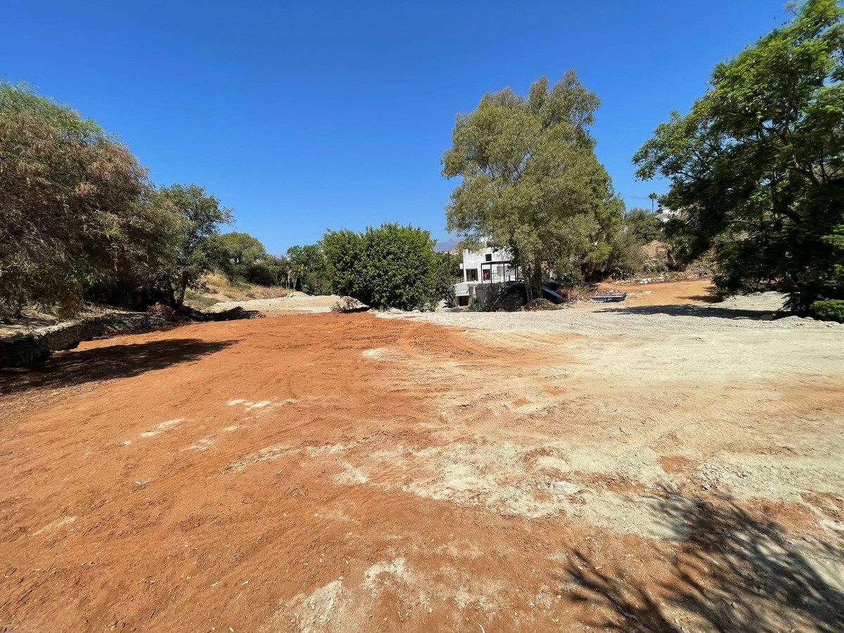 Plots for sale in El Rosario Costa Del Sol, Málaga, Spain