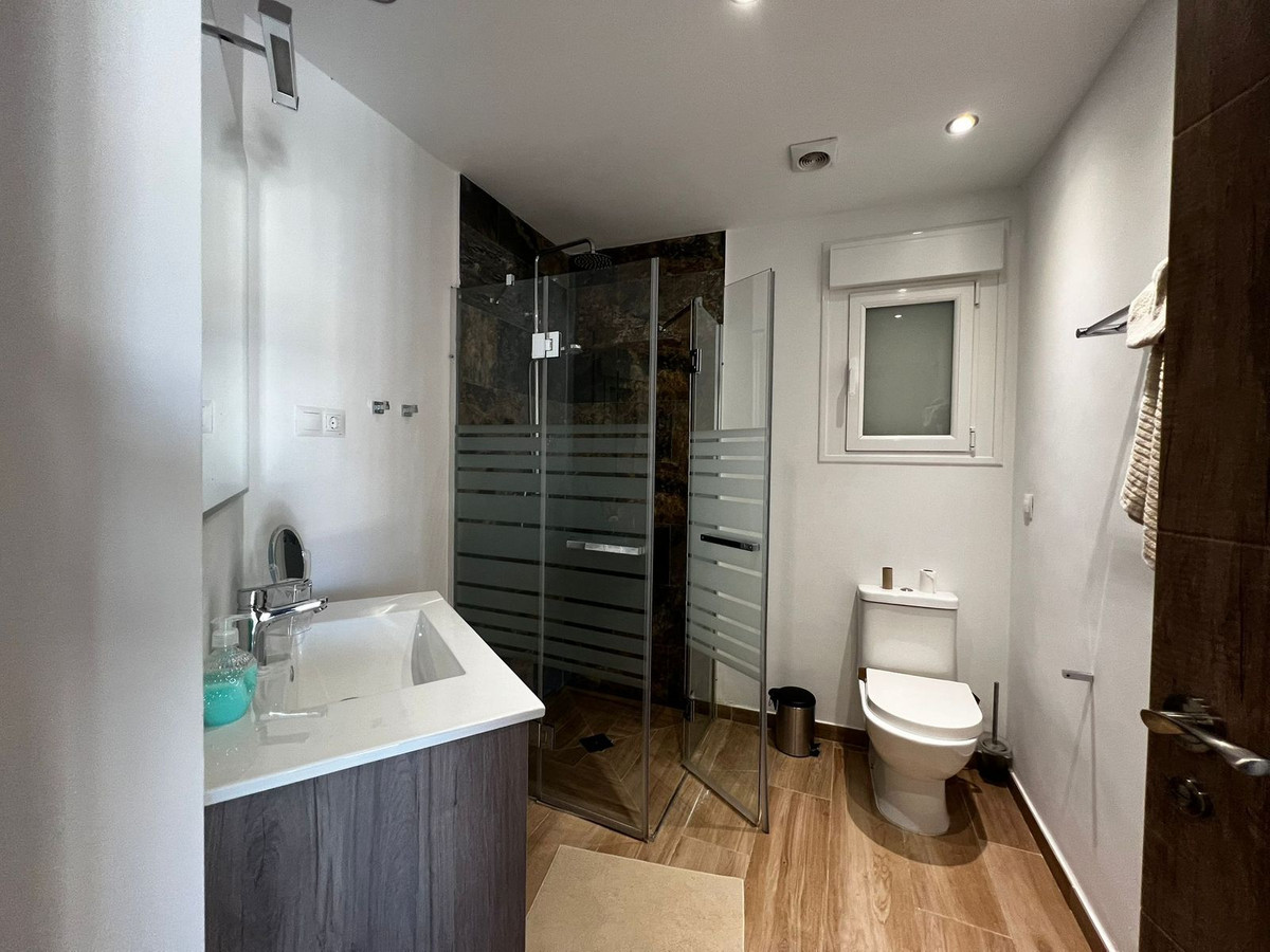 4 Bed Townhouse for sale in Estepona Costa Del Sol, Málaga, Spain