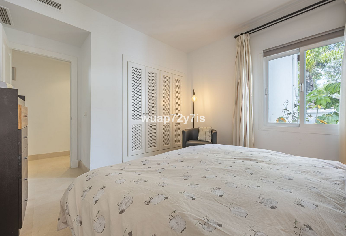 3 Bed Apartment for sale in Nueva Andalucía Costa Del Sol, Málaga, Spain