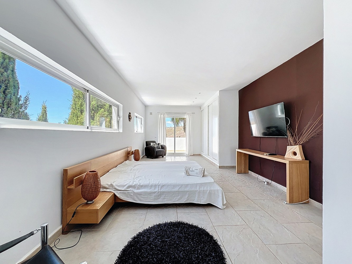 Se vende Villa - Chalet de 7 dormitorios en Costa Del Sol East, Málaga, España
