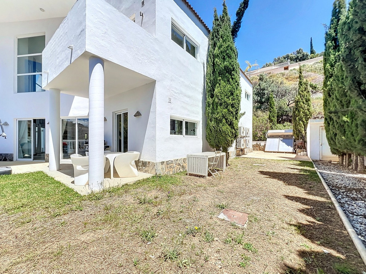 Se vende Villa - Chalet de 7 dormitorios en Costa Del Sol East, Málaga, España