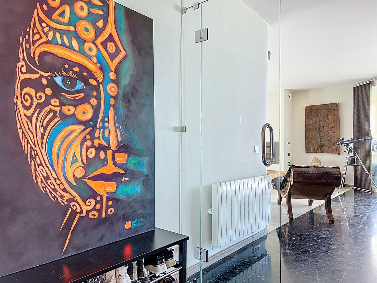 Se vende Villa - Chalet de 6 dormitorios en Costa Del Sol East, Málaga, España