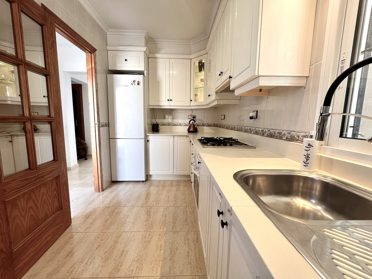 5 Bed Townhouse for sale in San Miguel De Salinas Costa Blanca, Alicante, Spain