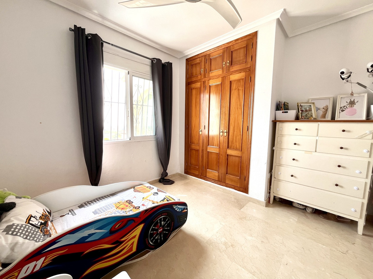 5 Bed Townhouse for sale in San Miguel De Salinas Costa Blanca, Alicante, Spain